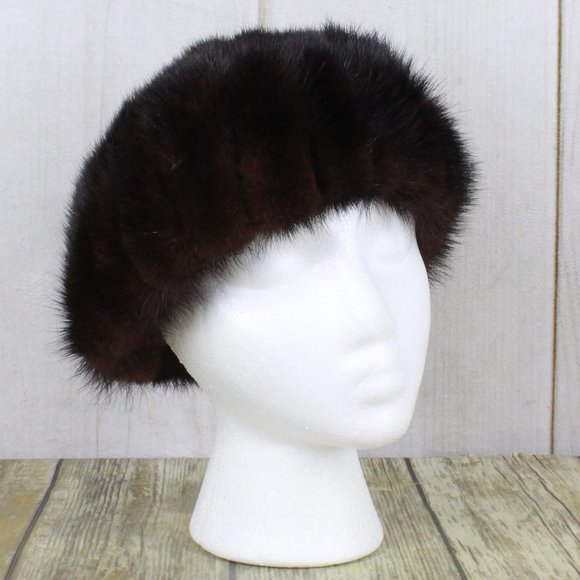 betmar Accessories - Vintage! BETMAR Women's Brown Fur Hat Size OS